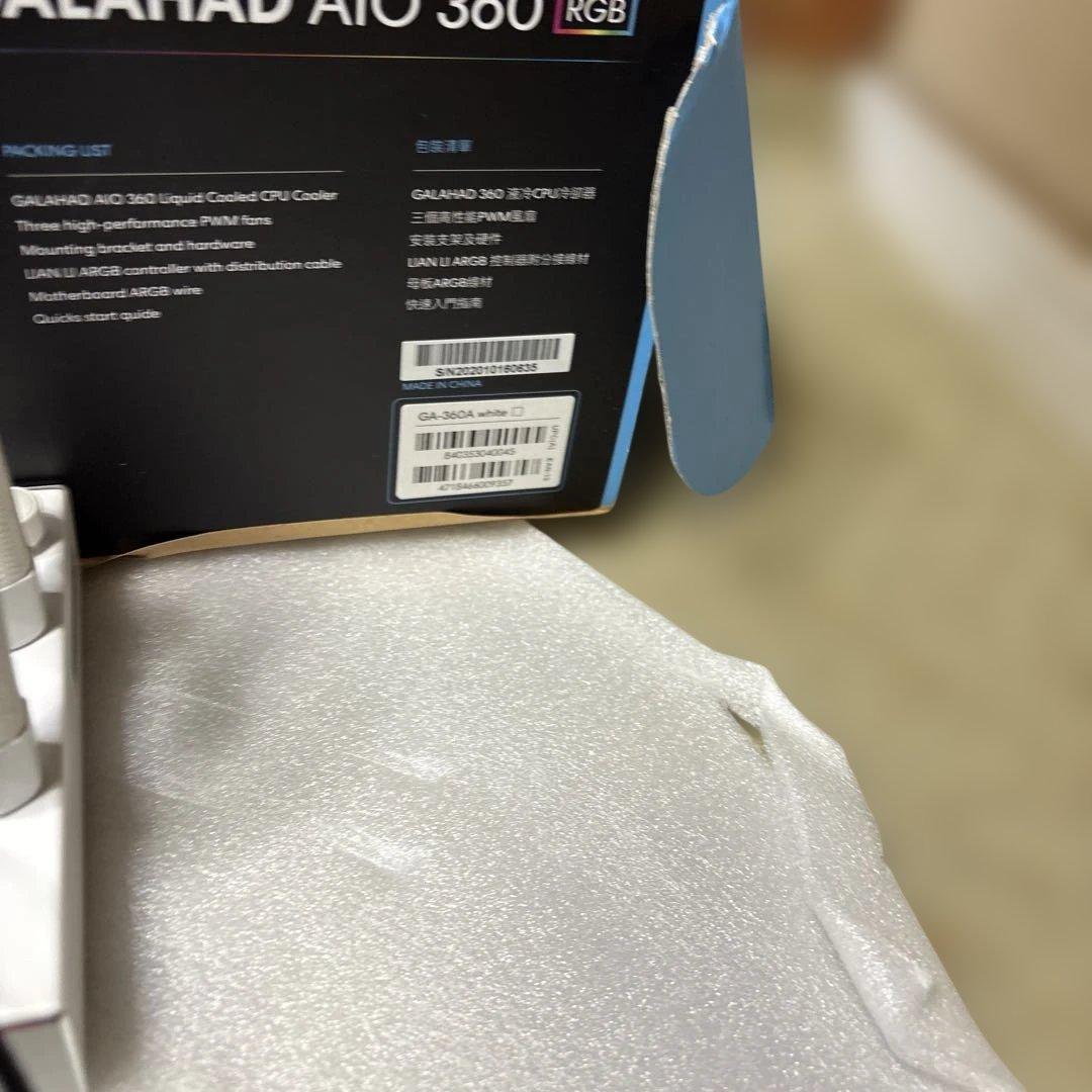 Lian Li GALAHAD AIO 360 RGB 水冷クーラー