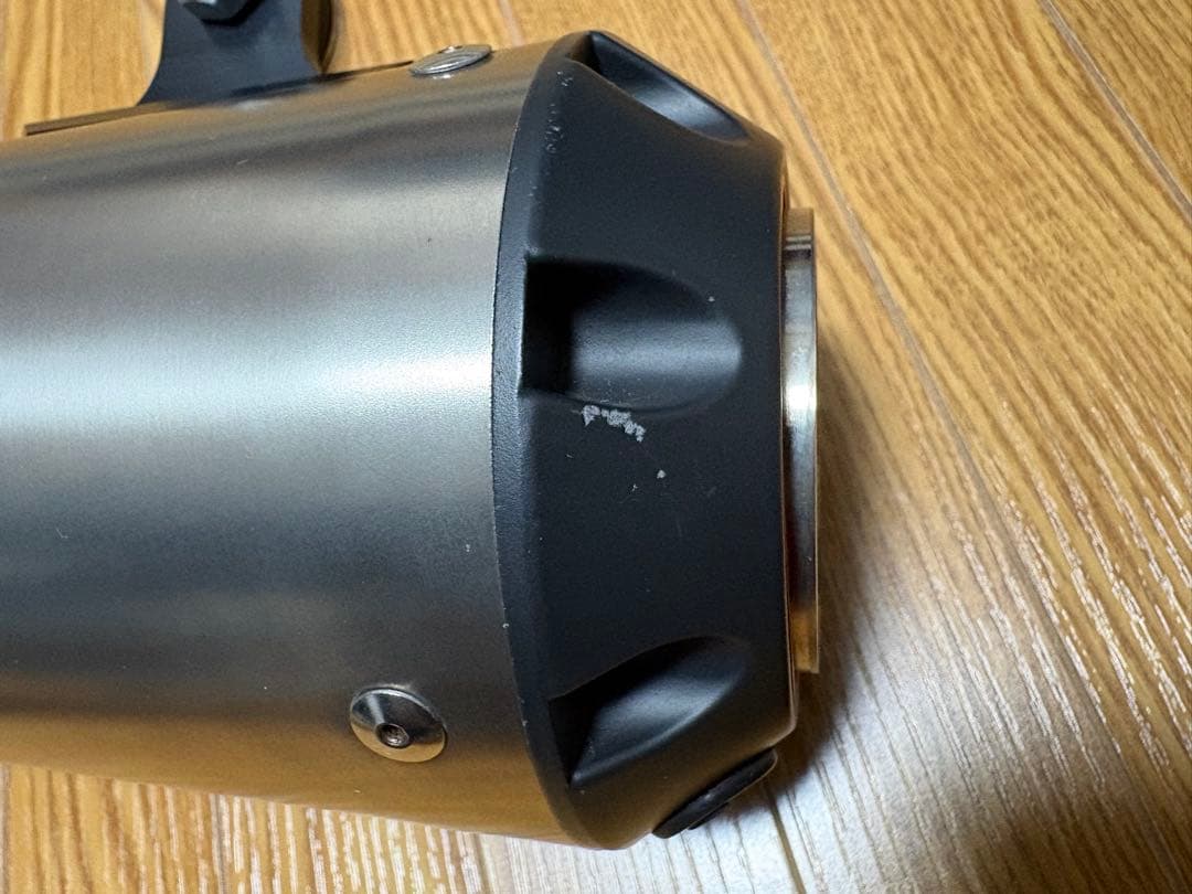 スコーピオン　レッドパワー スリップオンマフラー