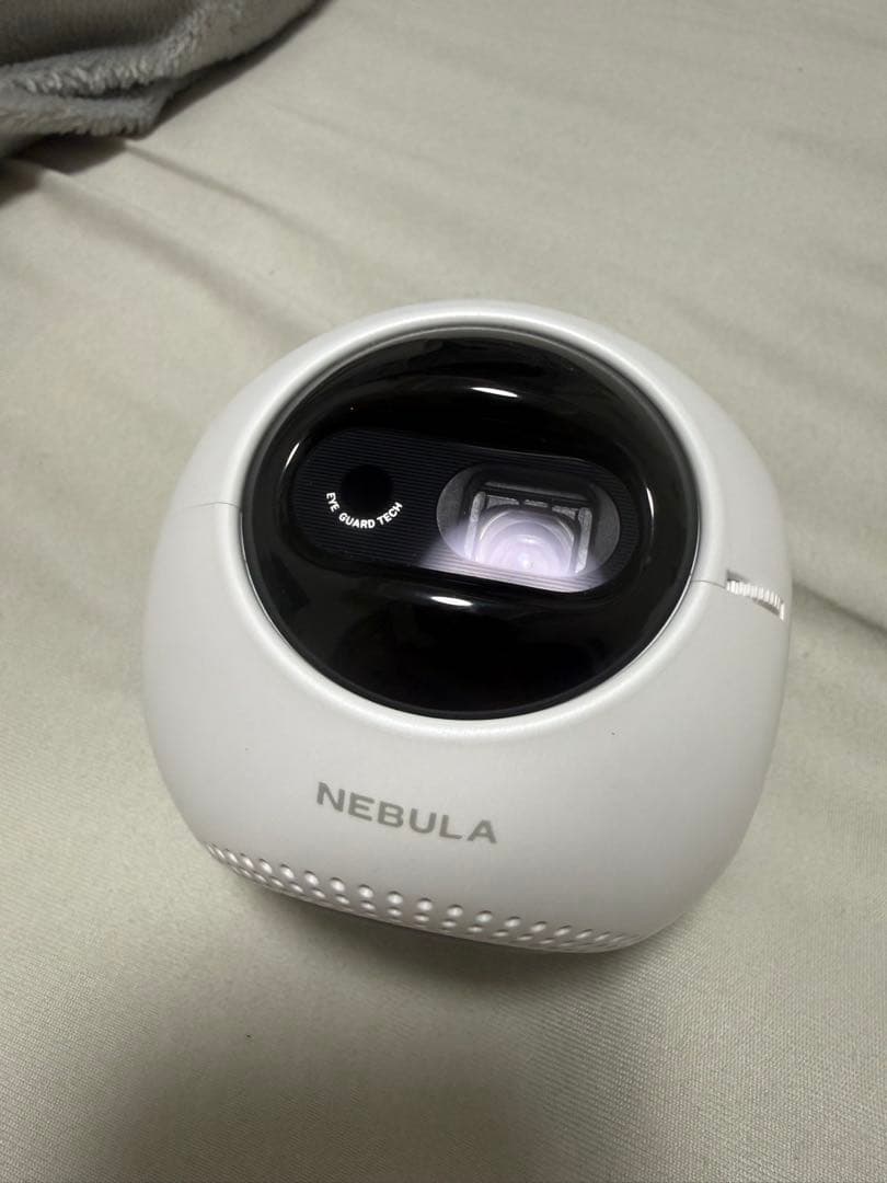 Anker Nebula Astro (Android搭載モバイルプロジェクター