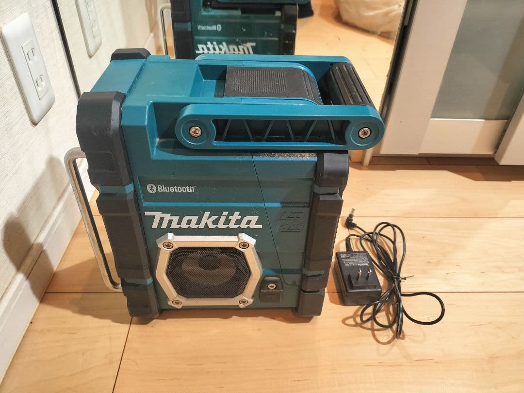 Makita マキタラジオ MR108 Bluetooth対応 ACアダプター付