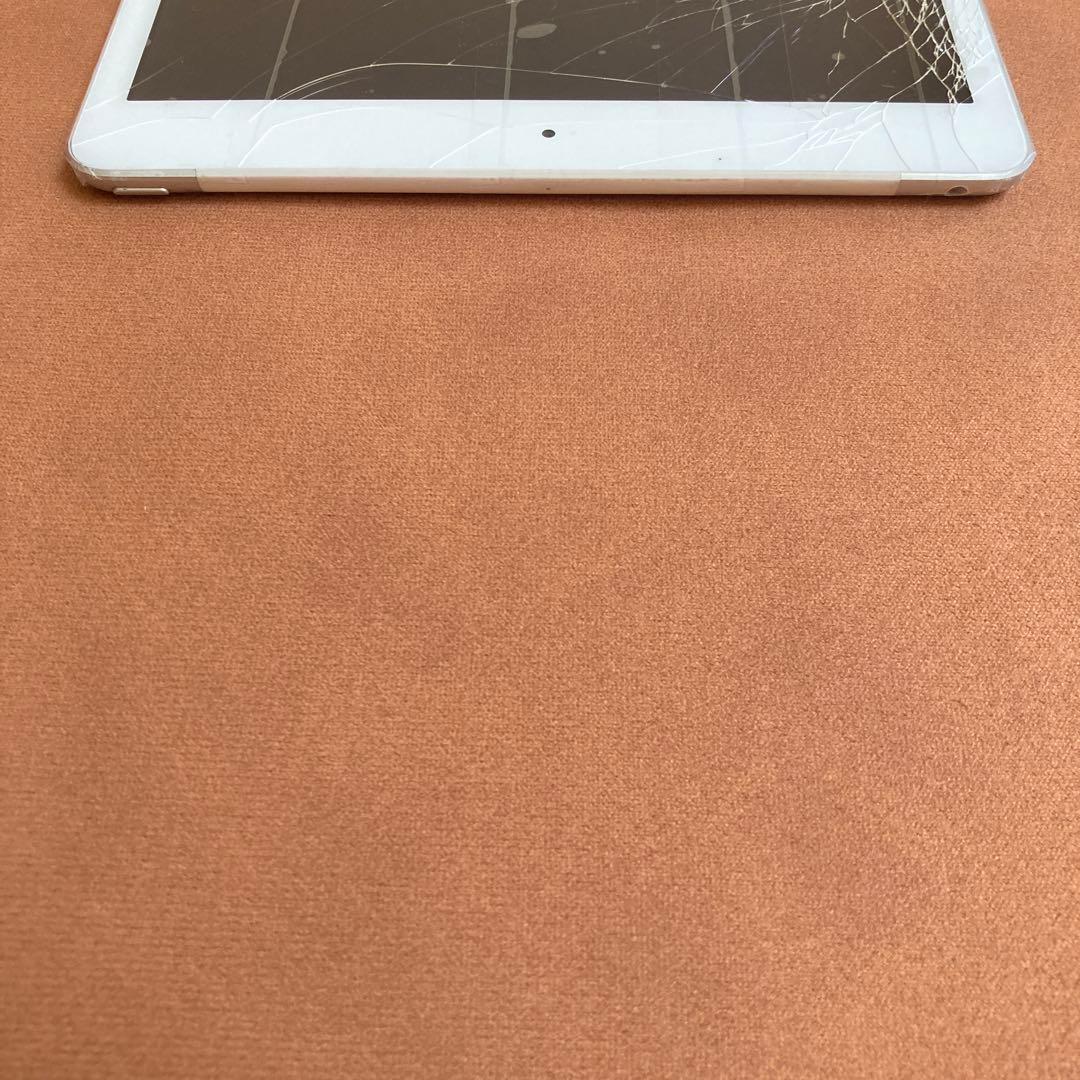 579【早い者勝ち】電池良好☆iPad8 第8世代 128GB SIMフリー☆