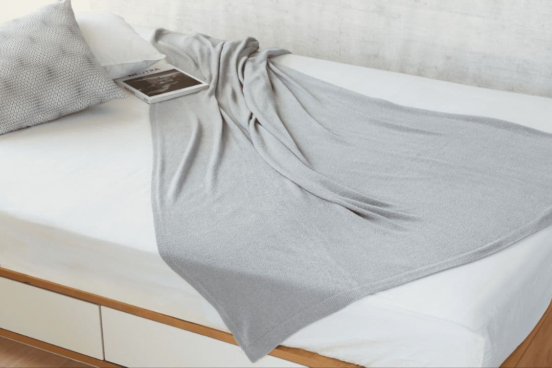 に*ん様 プウアボーテ　プレケット