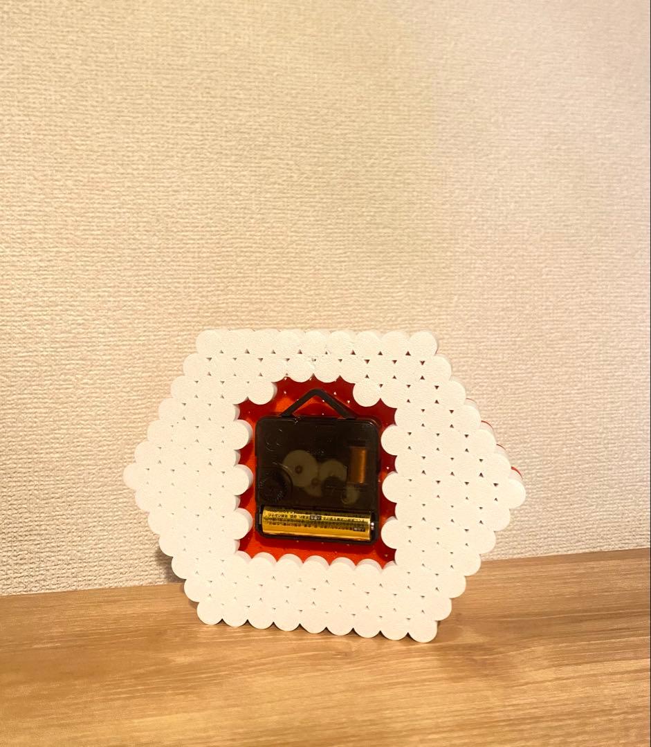 【再販】いくらのかわいい六角形時計