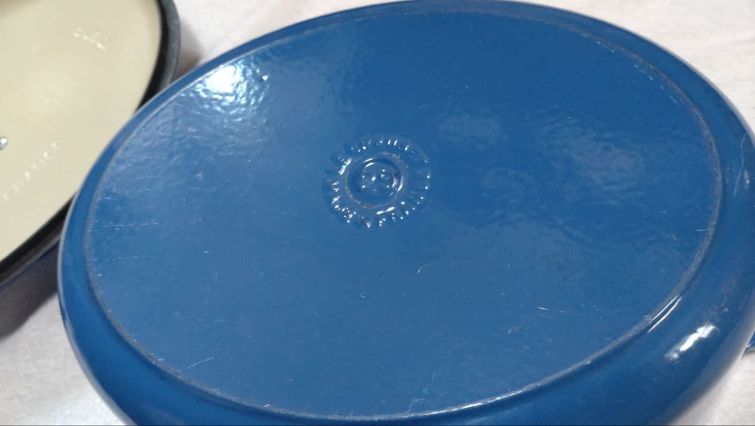 ルクルーゼ　オーバルココット　29cm