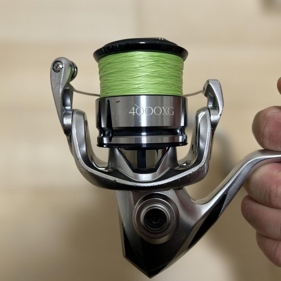 シマノ　スピニングリール　19ストラディク4000XG