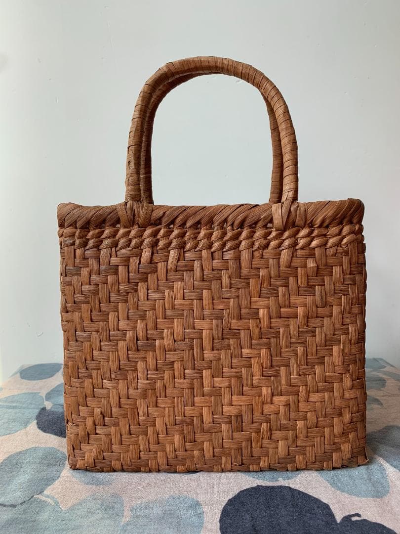 【期间限定】山葡萄 かごバッグ 網代編み 籠 手提げ 内布付き