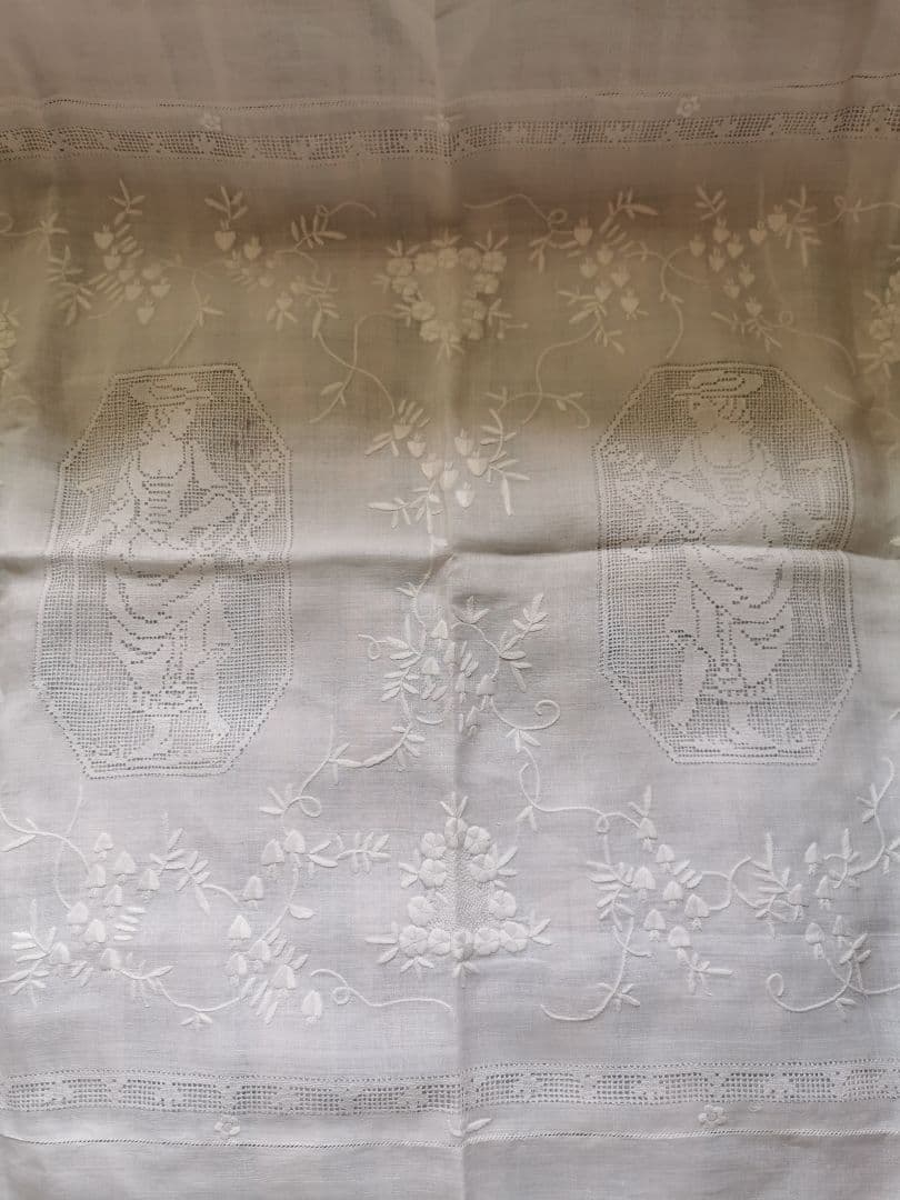 アンティーク∞スイスホワイトニードルワーク刺繍レース ピロー＆クッションカバー