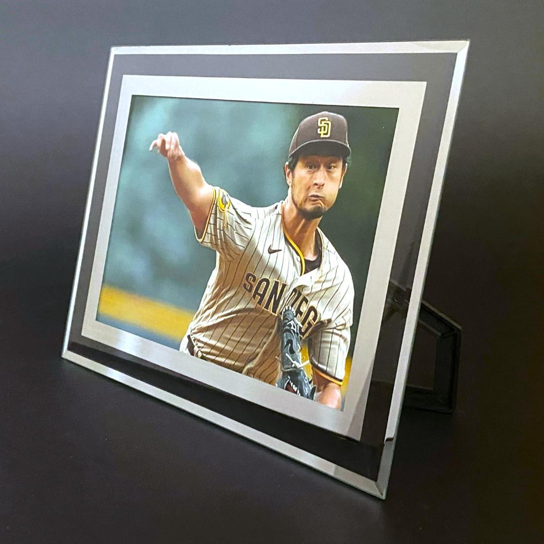 【至宝】ダルビッシュ有★直筆サインベースボール★写真付き