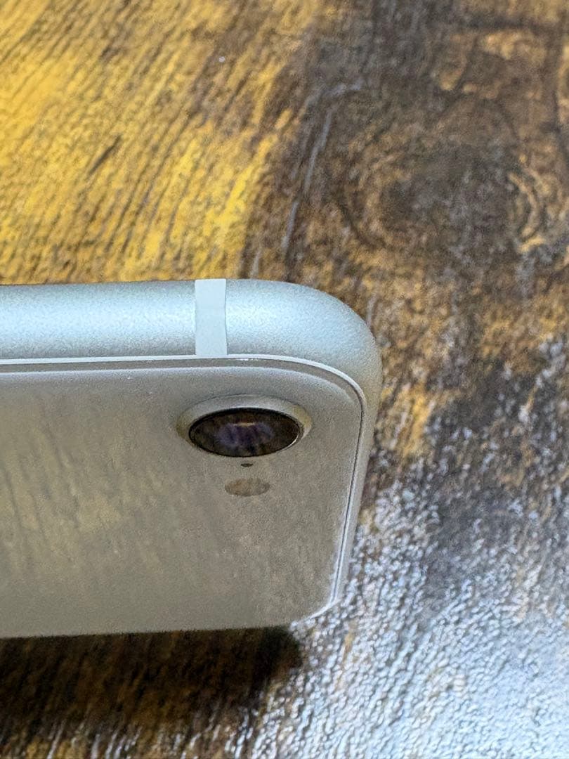 スマートフォン本体 iPhoneSE2