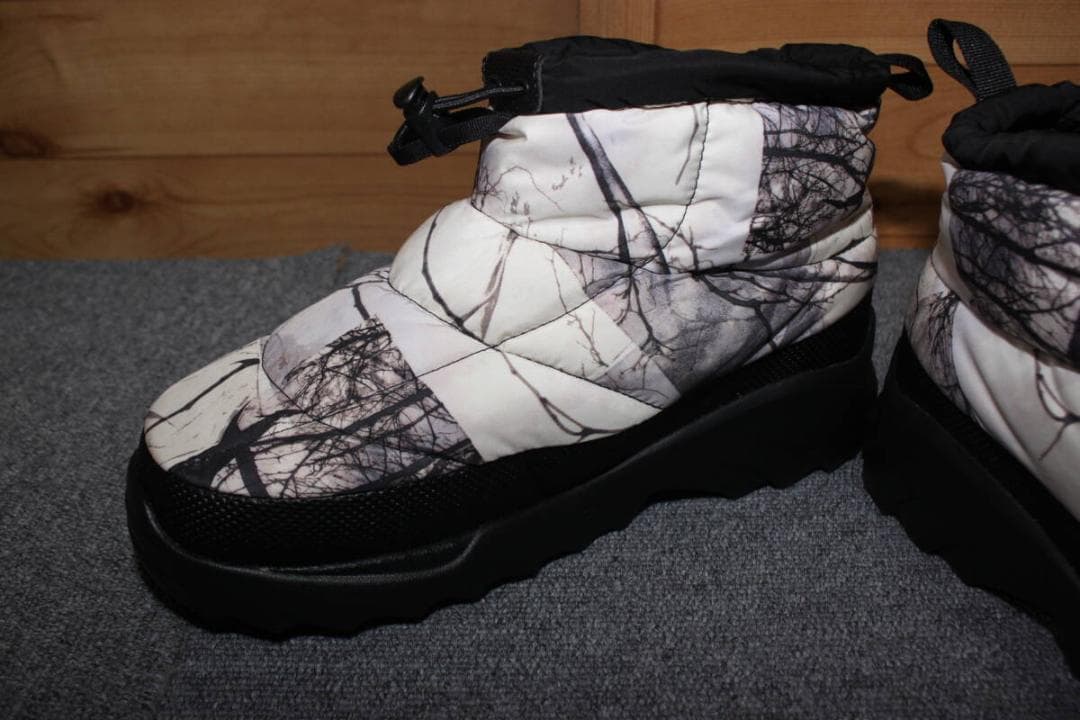 27㎝　ノースフェイス　700ヌプシブーティーショート迷彩カモフラスノーブーツ