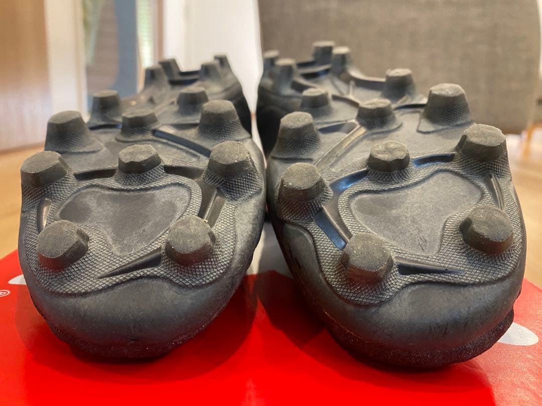 サッカースパイク　ミズノ　プーマ　3足セット