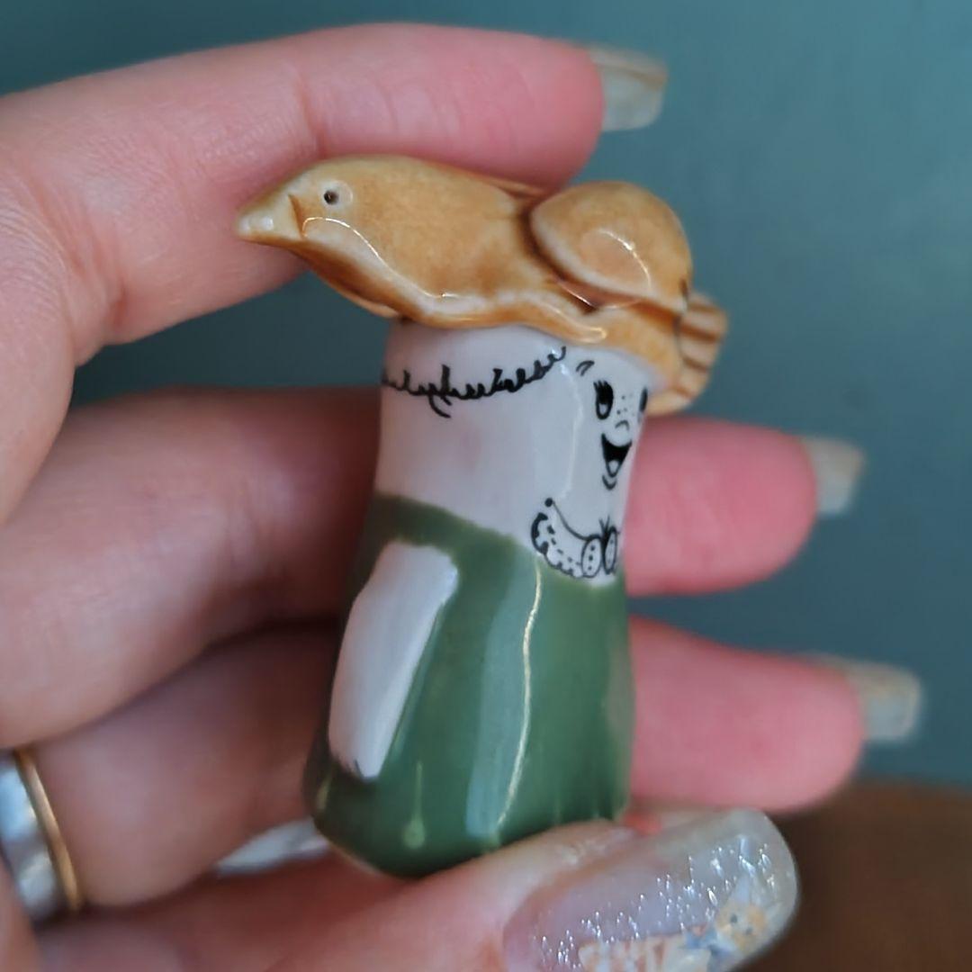 うえのえみ　陶人形　置物　小鳥　女の子　作家物