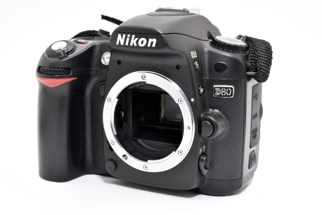 超美品 NIKON D80 デジタル ボディ ショット数 1356枚 H197