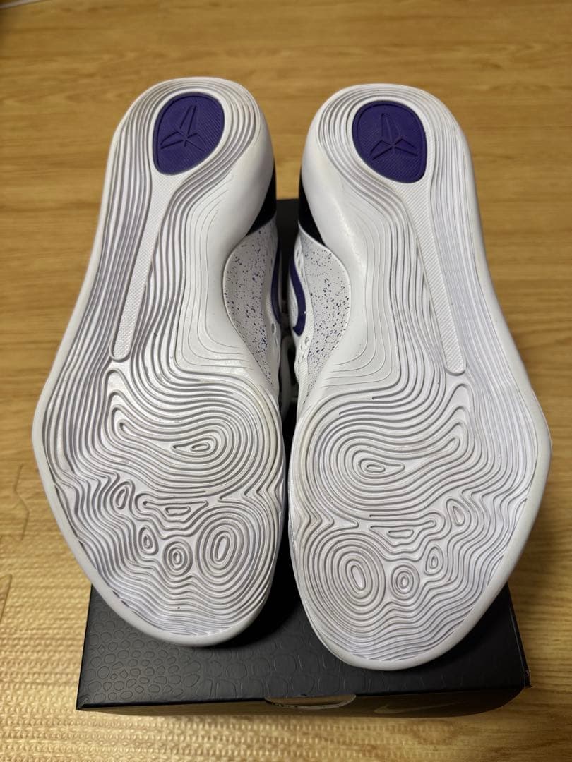 NIKE　KOBE IX エリート LOW EM プロトロ ホワイト×パープル