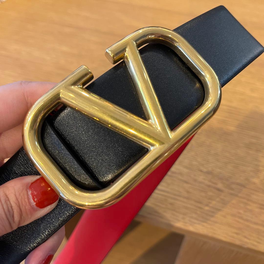 VALENTINO ヴァレンティノ ゴールドVロゴ バックルベルト