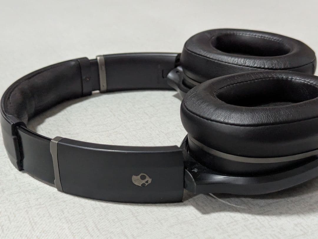 スカルキャンディ―Crusher ANC Black ワイヤレスヘッドフォン