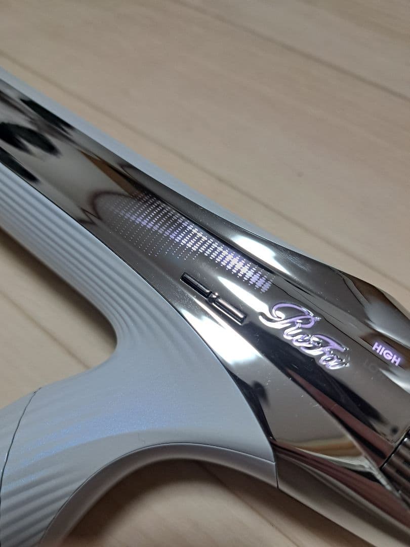 リファ ドライヤースマートW ダブル Refa 2024年製 海外対応