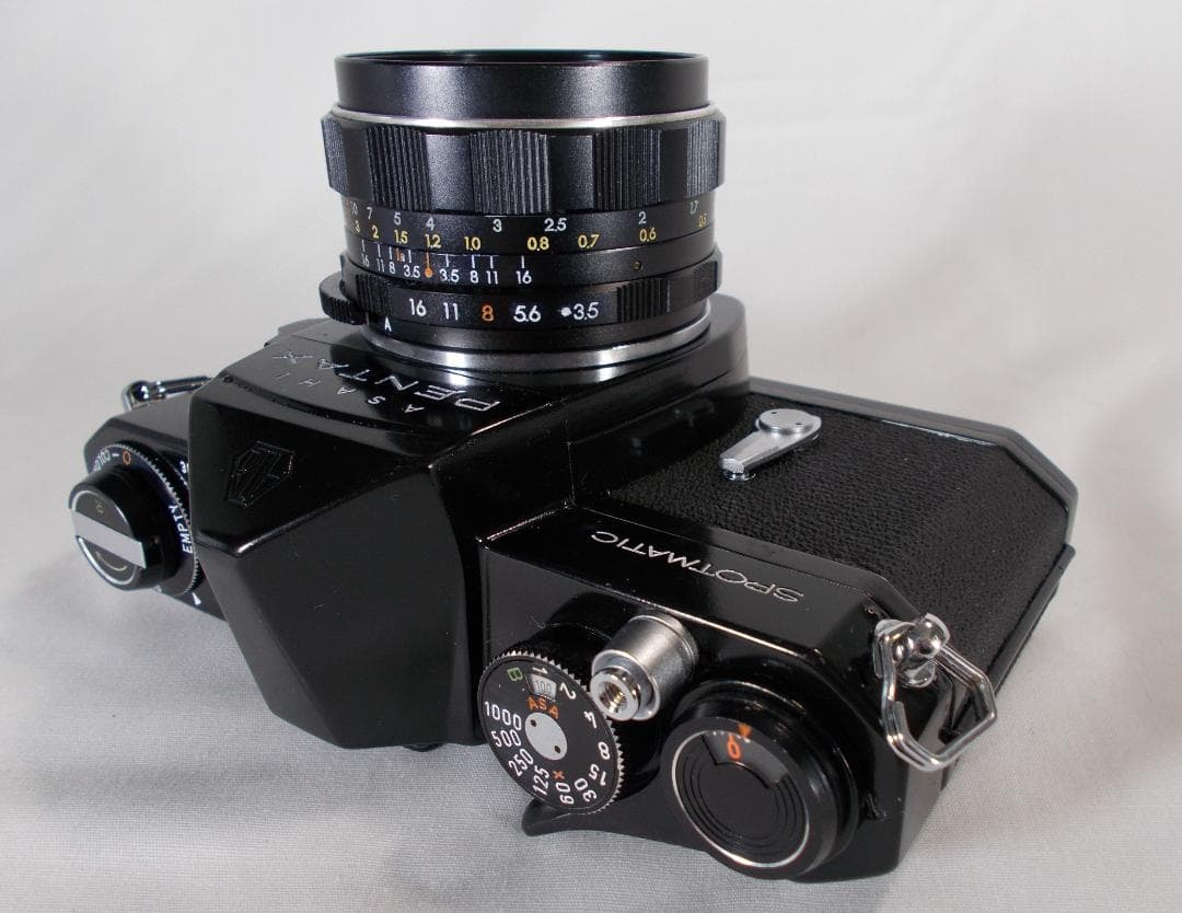 フィルムカメラ 整備済 完動品　Pentax SP　+ f/3.5　L194