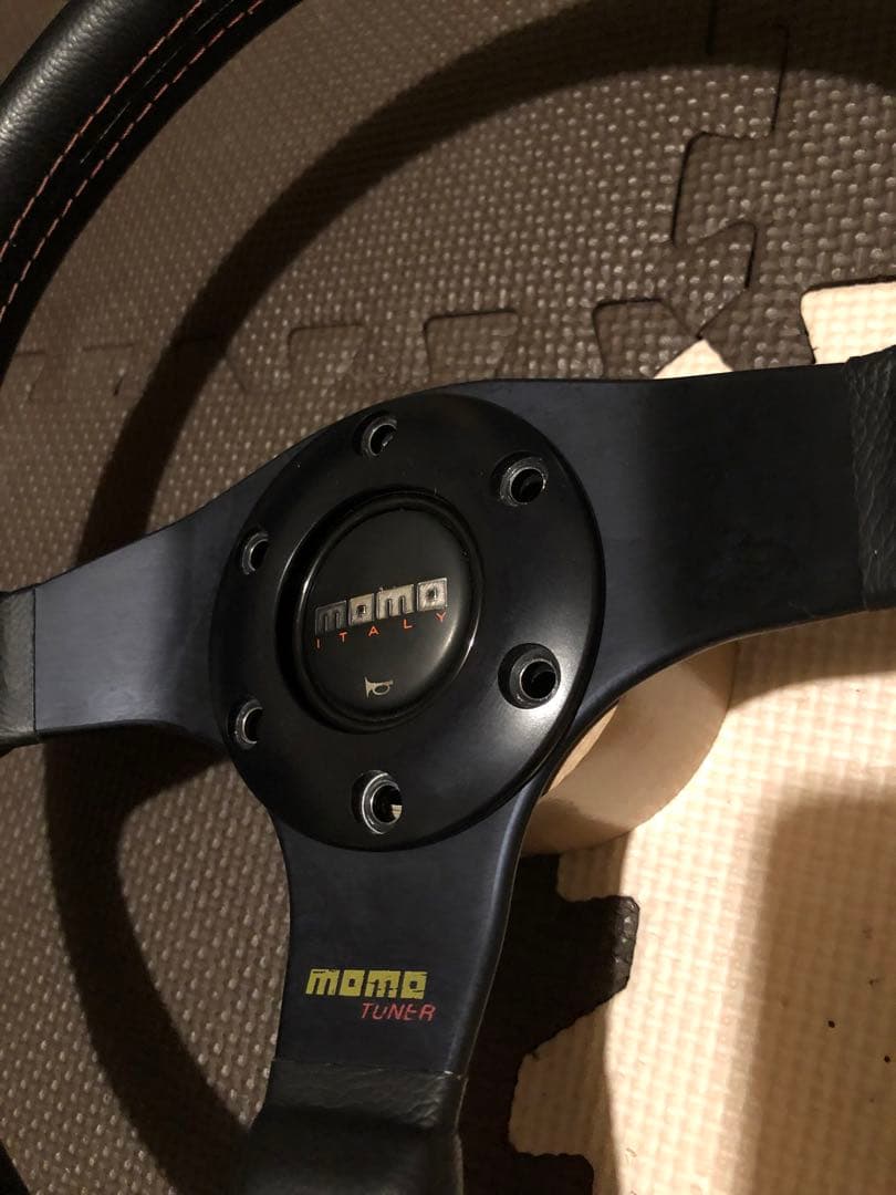 momo TUNER 32 ステアリング 黒 3スポーク