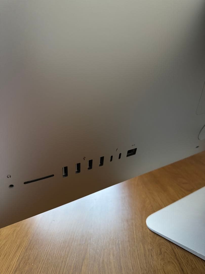 ディスプレイ・モニター本体 Apple iMac (Retina 5K, 27-inch, 2019)