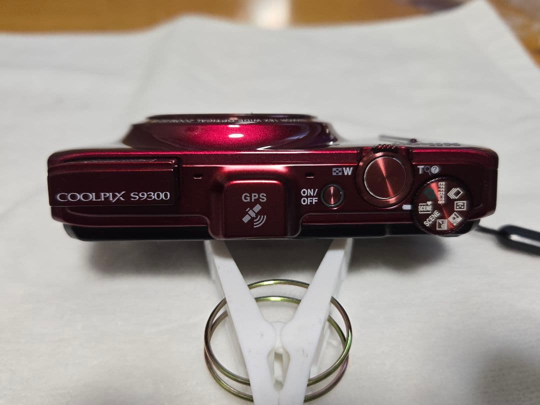 Nikon COOLPIX s9300 本体　バッテリー3個+USB充電器