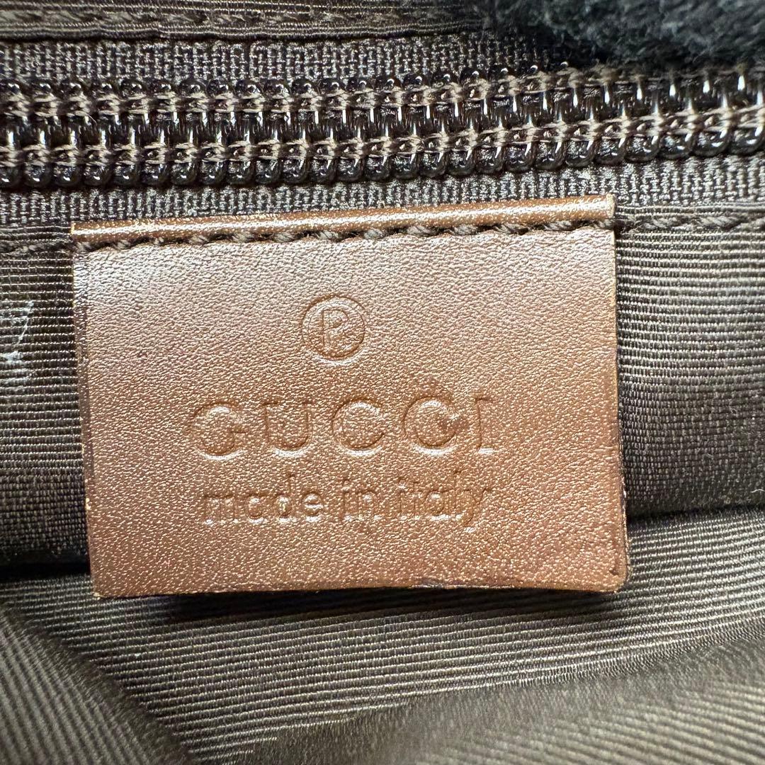 041 美品 GUCCI ワンショルダー ショルダーバッグ 肩掛け xo4