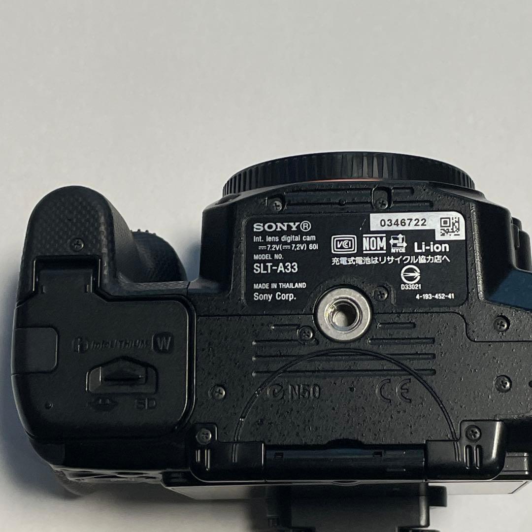 SONYα33 18-55レンズ付約13,000回、動作OK、充電器・バッテリー