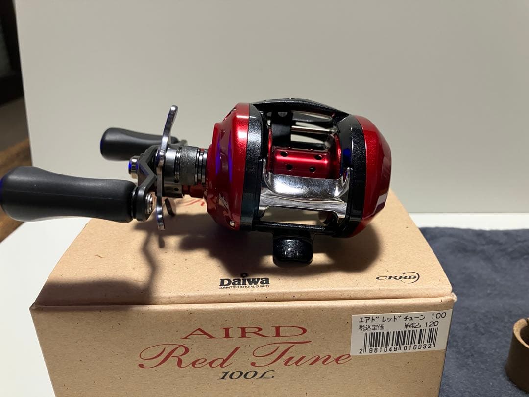 ダイワ　エアドレッドチューン　１００Ｌ　超美品