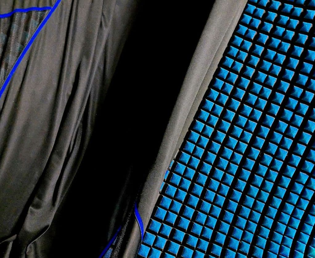 ■稀少展示品■マットレス送料無料■東京西川マットレスAIRエアーＳIハード■