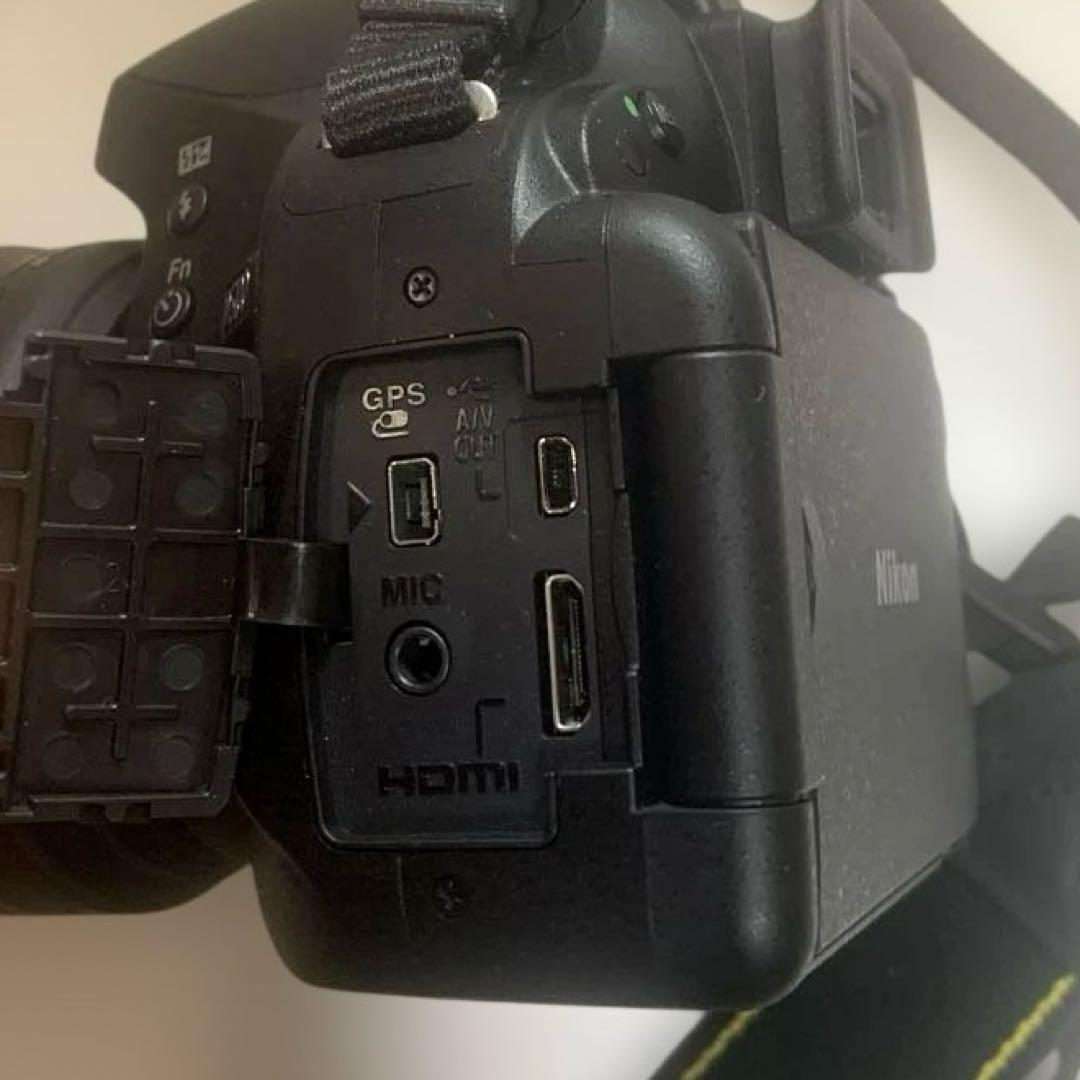 Nikon ニコン D5100 18-55 VR レンズキット　一眼レフ