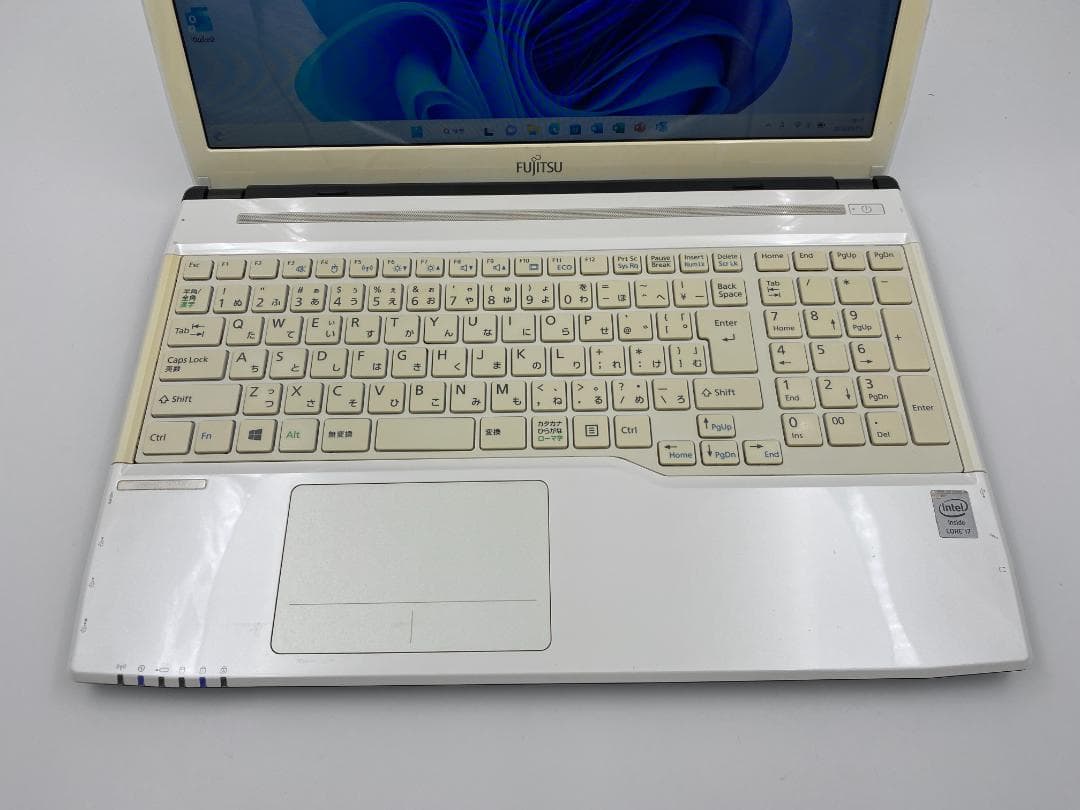 ノートパソコン windows11 オフィス付き core i7 AH53/RW