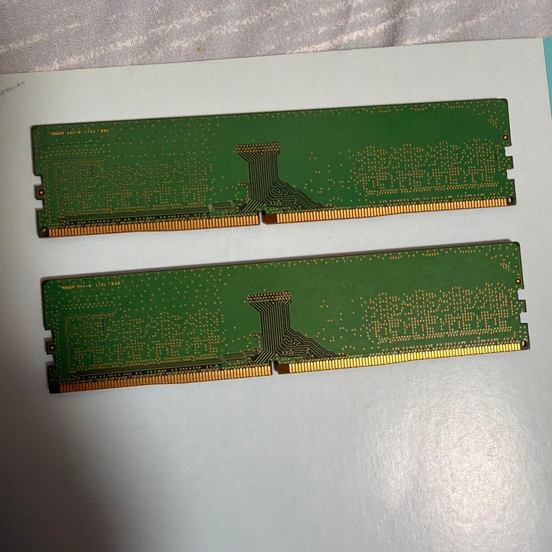 Samsung DDR4 8GB メモリー KVR16N11/8