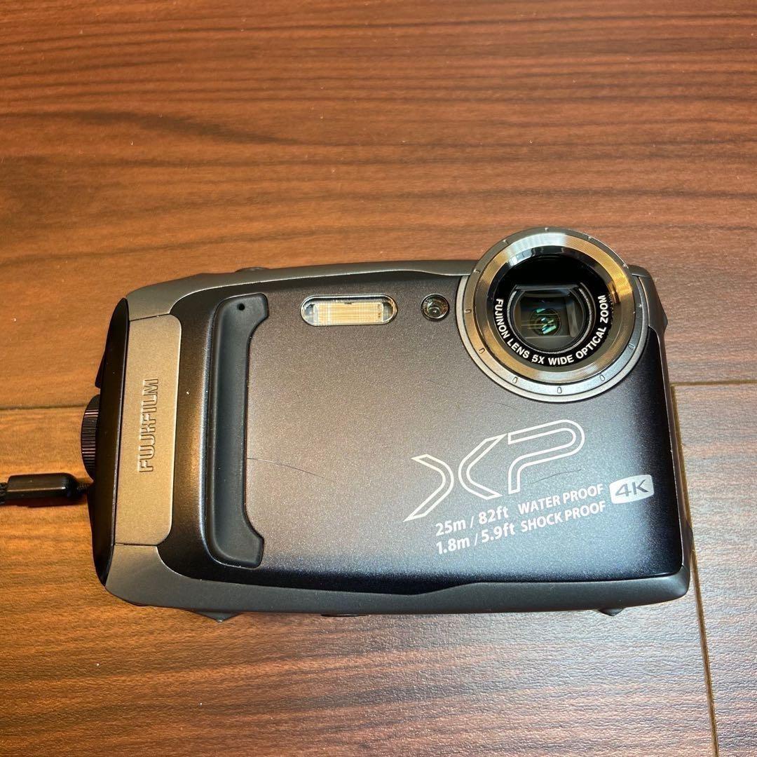 FUJI FILM FinePix XP140 デジカメ ほぼ新品 3363