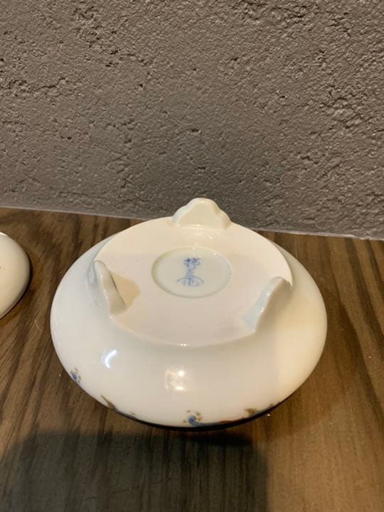 人間国宝　十二代柿右衛門　平形　香炉