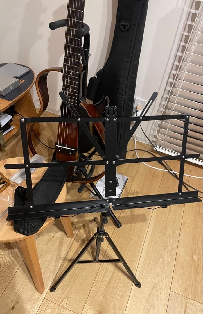 [美品] ヤマハサイレントギターSLG200S／スタンド•譜面台•ケース全セット