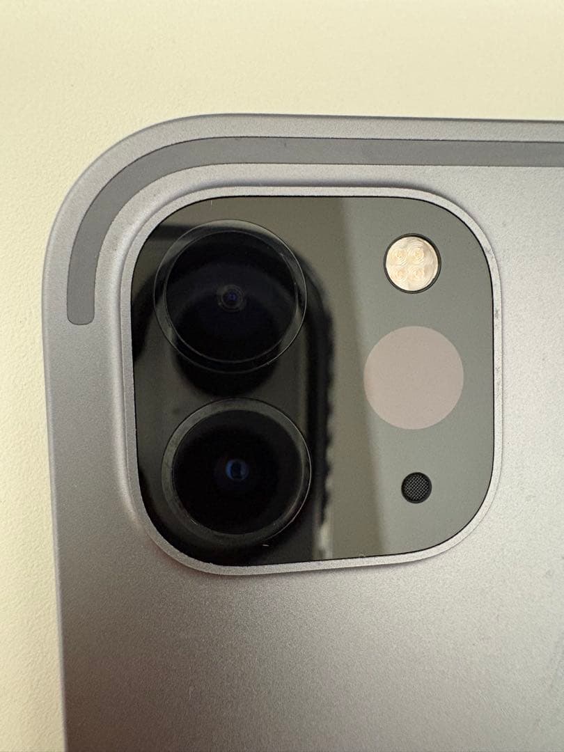 【新品同様】iPad Pro 4世代 スペグレ　お年玉価格