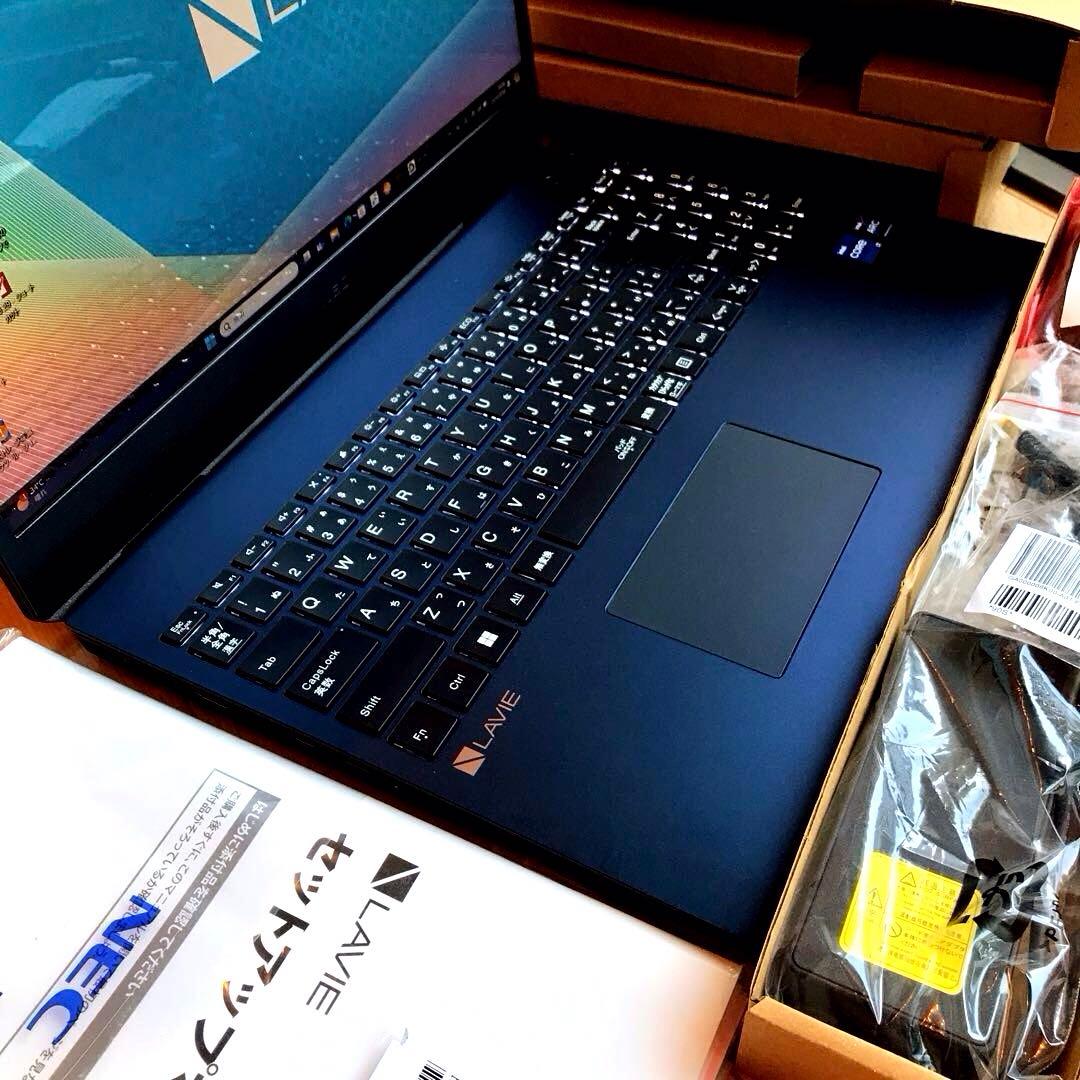 【ほぼ未使用】動作確認程度・美品N1585/EAL(新品M.2SSD 1TB)