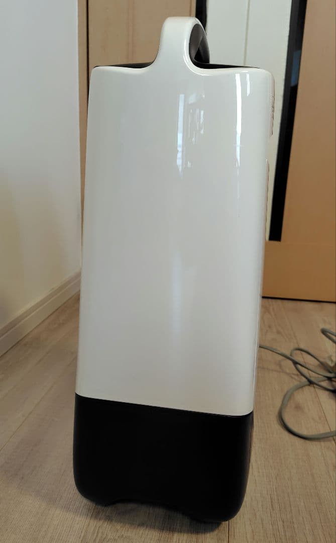 ✨美品✨ HITACHI HJS-DR601 除湿機　2022年製