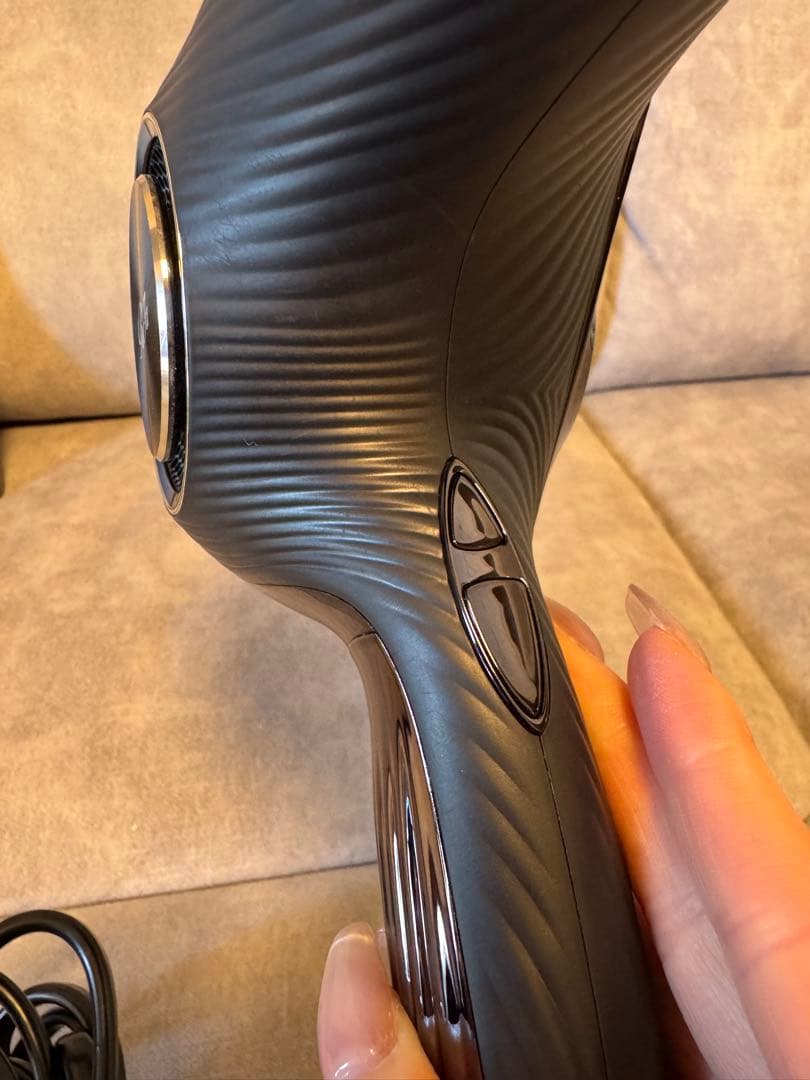 ReFa BEAUTECH ブラックヘアドライヤー