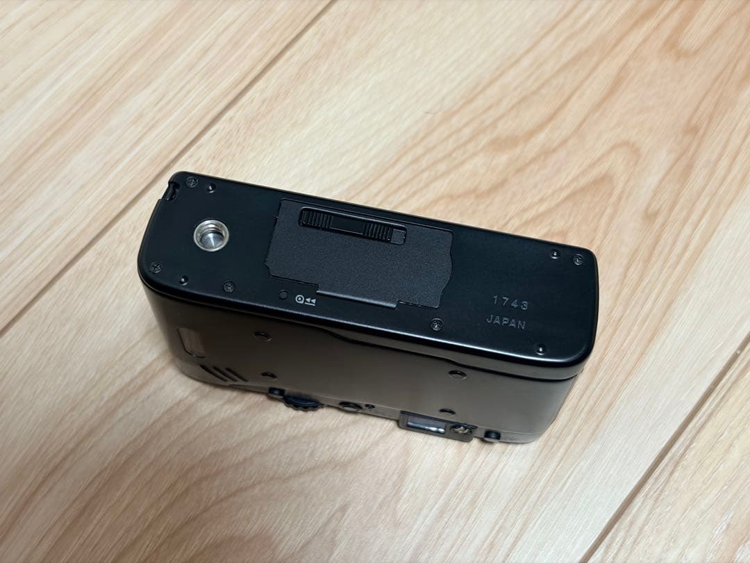 ミノルタMinolta TC-1 Limited コンパクトフィルムカメラ