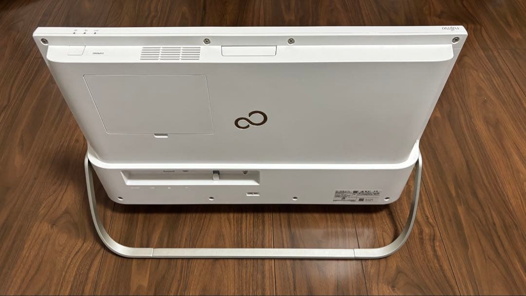 【美品】富士通デスクトップ一体型　テレビ機能　Blu-ray使用可