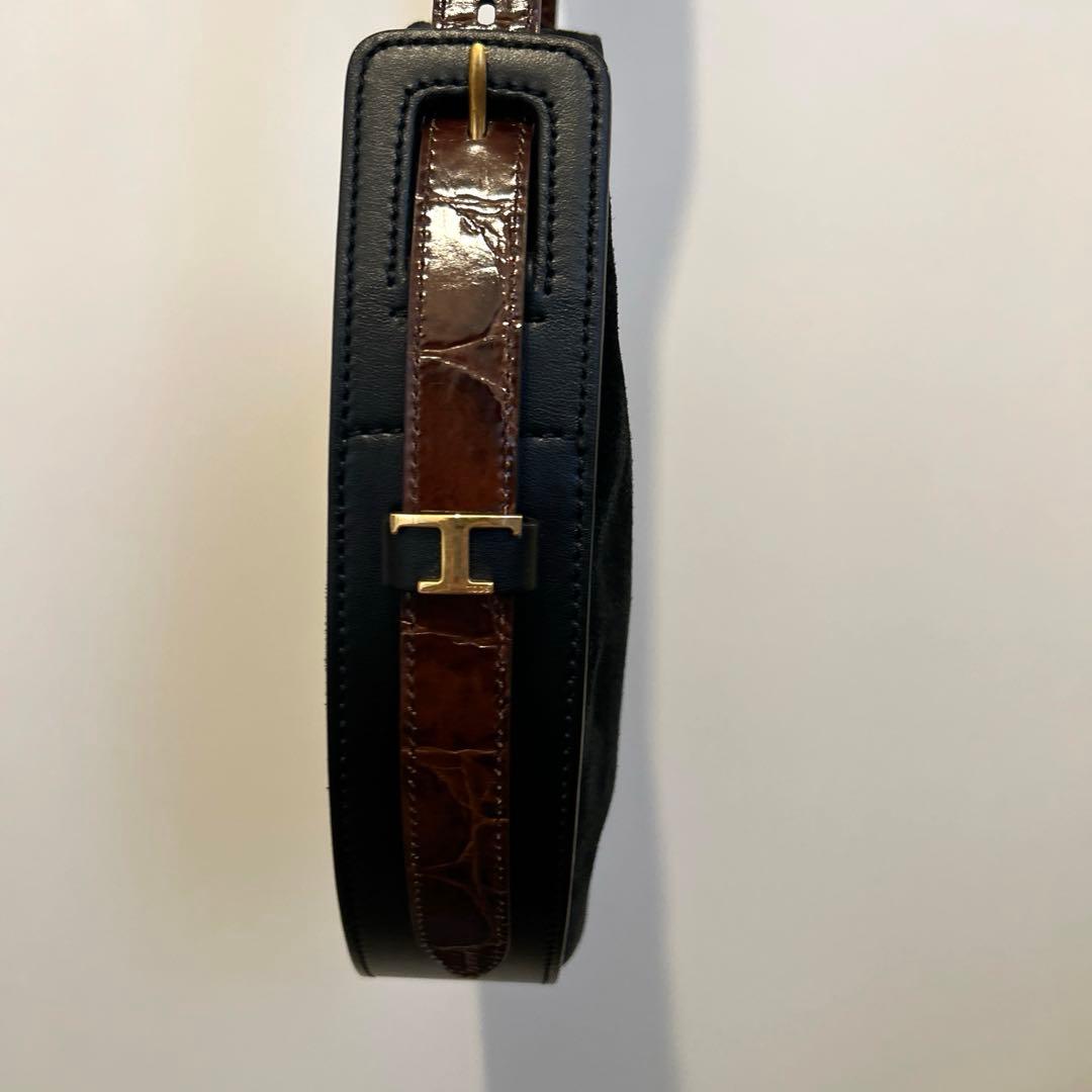 トッズ×エンダースキーマ　黒スエード丸型バッグ