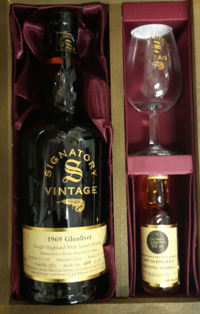 ウイスキー　シングルモルト　Glenlivet 1969 31年