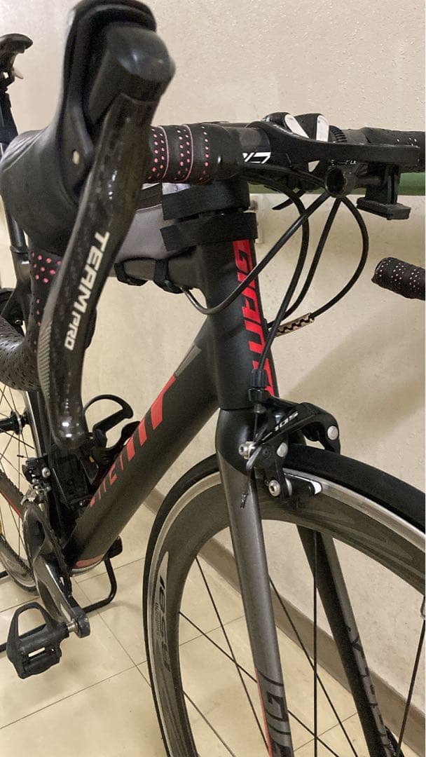 【姫路駅にて引き取り希望】2018 GIANT TCR SLR2