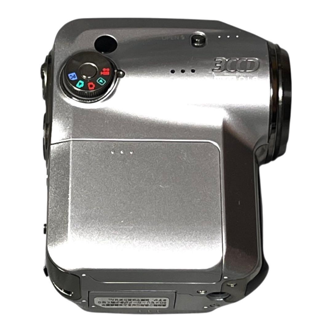 Panasonic SDビデオカメラ SDR-S100