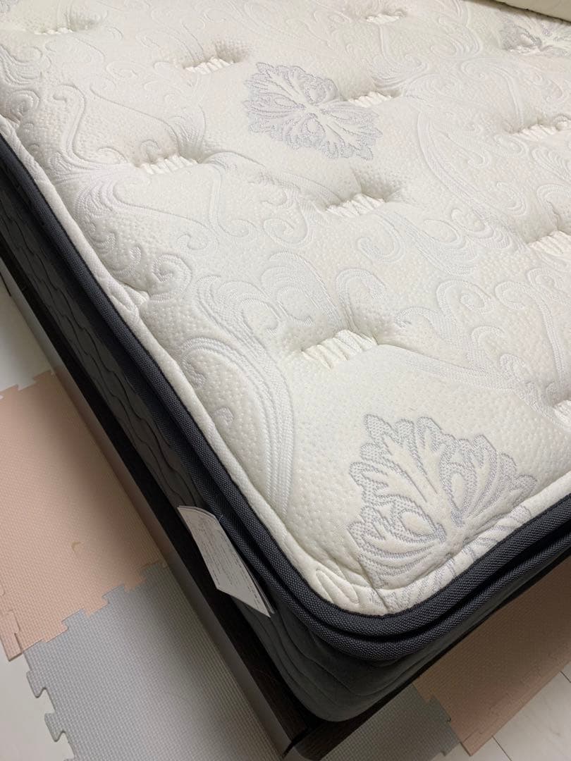 ポ*マ様 最終値下げ　超美品シーリー　ベッドフレーム&マットレス