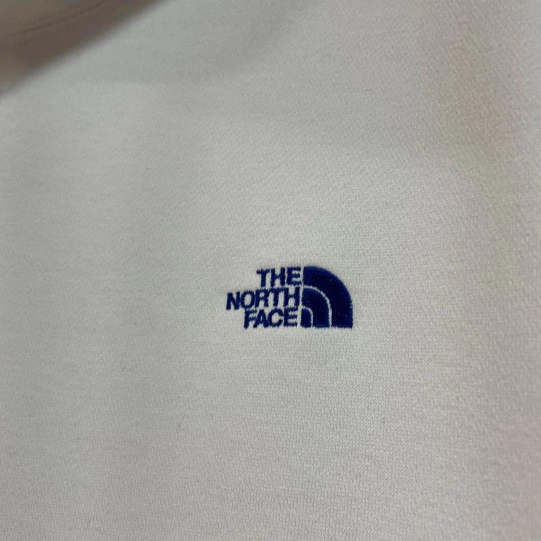 タグ付き新品THE NORTH FACE ホワイト パーカー裏起毛