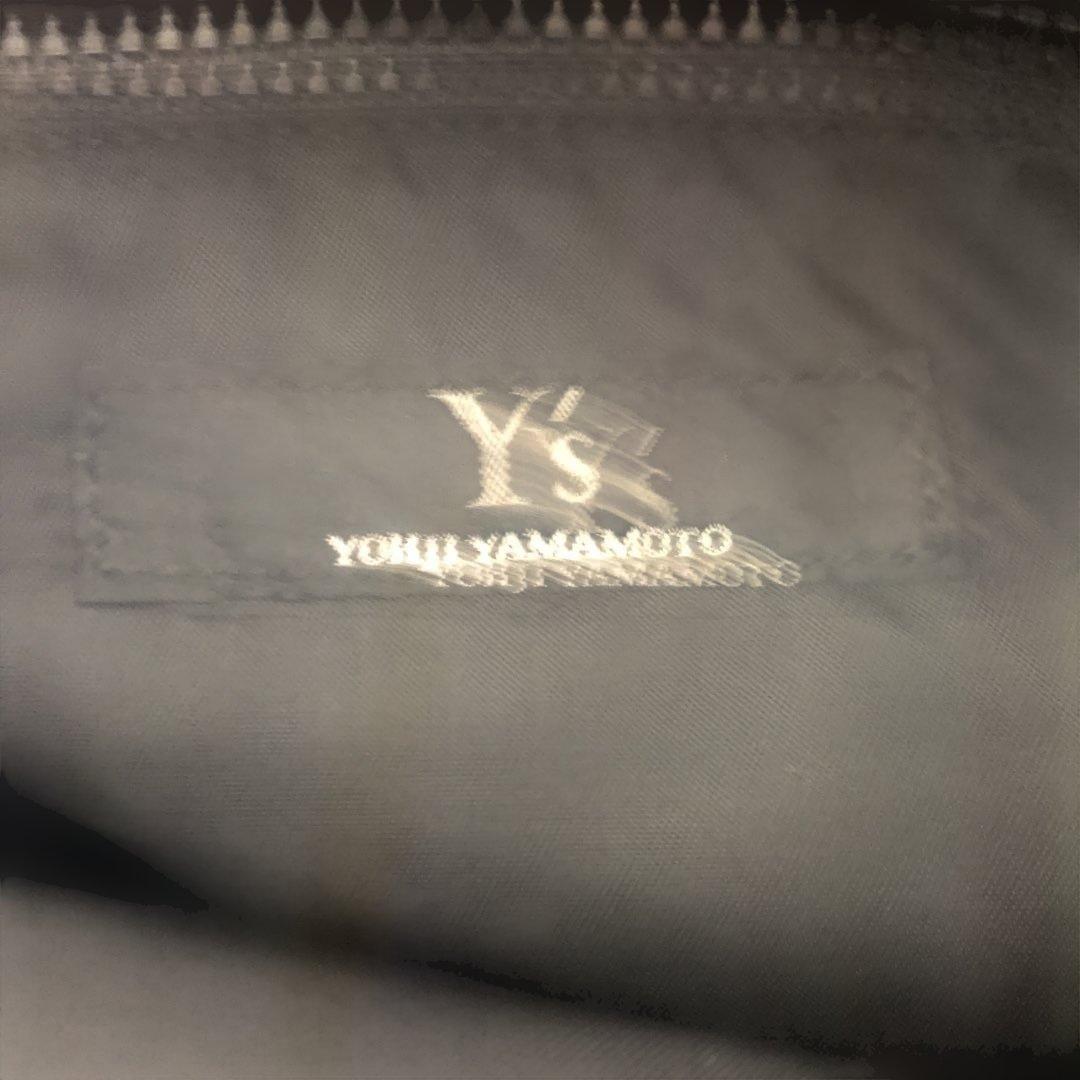 ワイズ　ショルダーバッグ