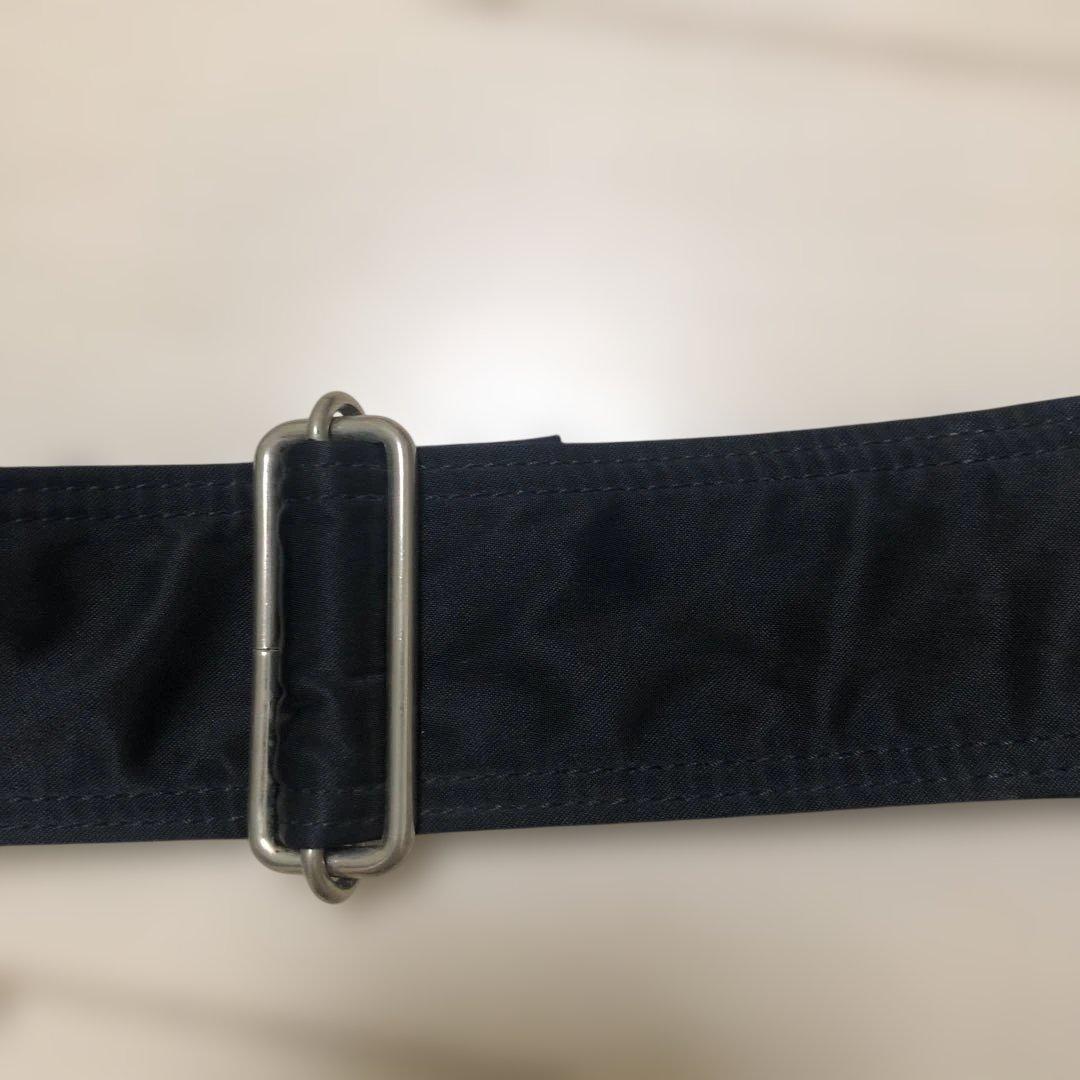 ワイズ　ショルダーバッグ