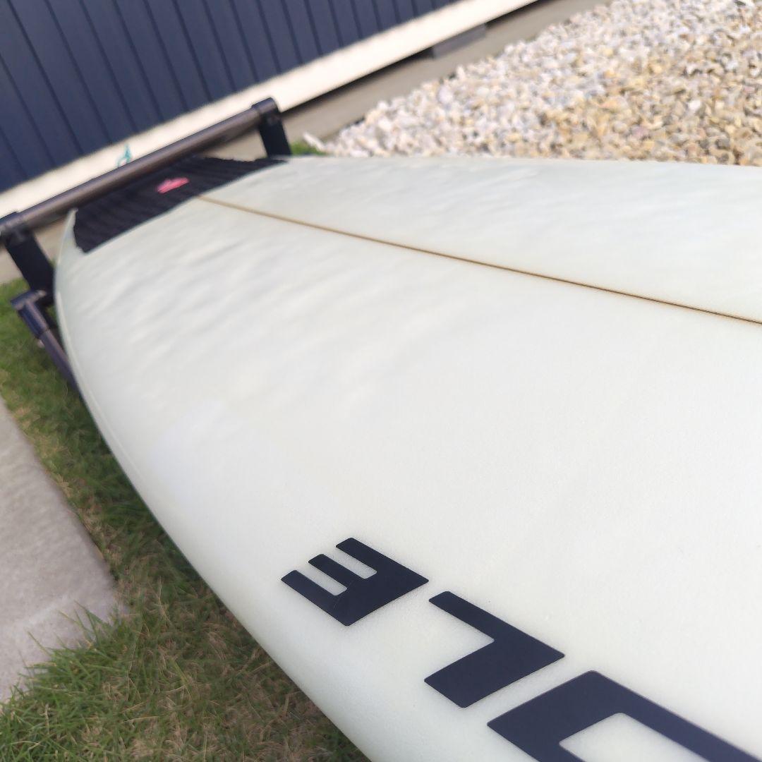 cole コール　ライトニングキッカー　サーフボード　5‘10